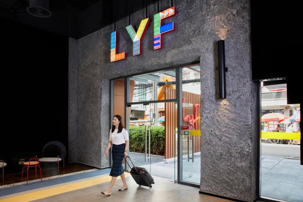 Hotel Lyf Sukhumvit 8 Bangkok Exterior foto